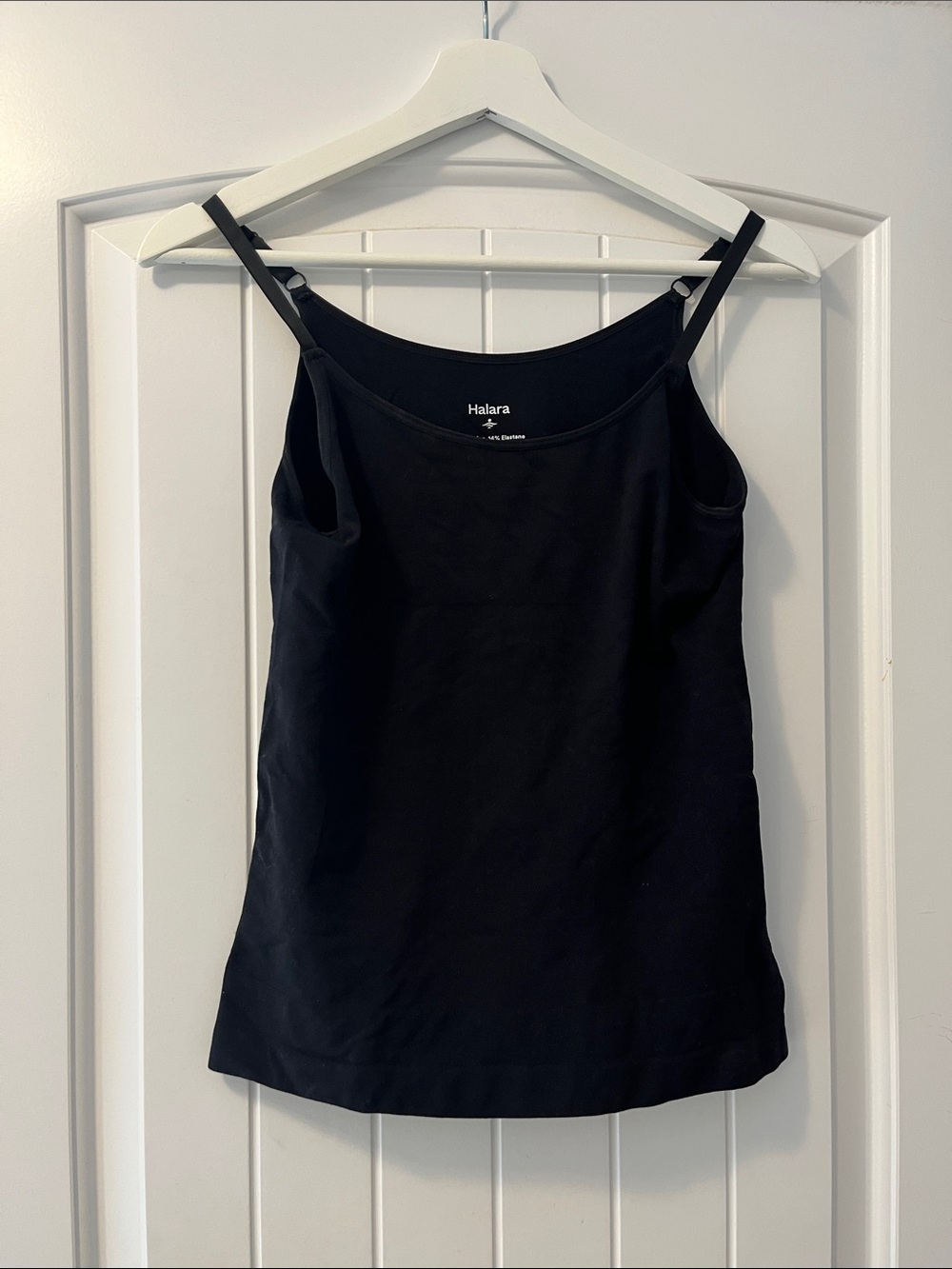 HALARA Black Adjustable-Strap Camisole